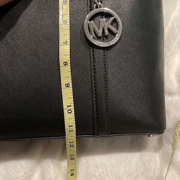 Michael Kors Black Sady Purse. Saffiano leather with silver accents - Picture 16 of 16